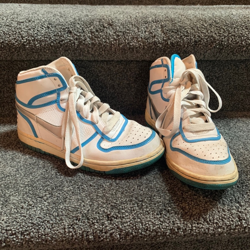 High Top Nike’s